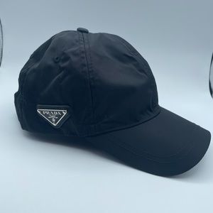 -Black cap